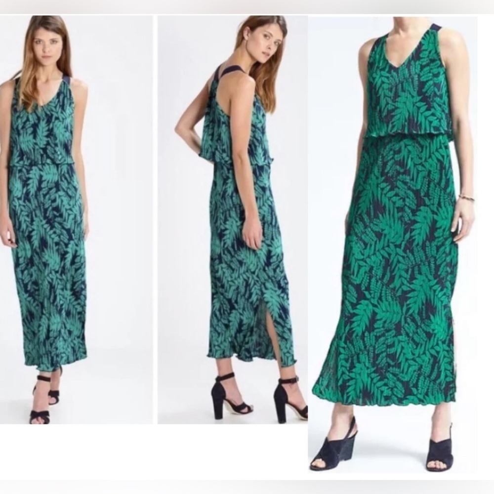 Banana Republic green navy blue Fern Print Layered Pleat Maxi Dress Sz M NWOT